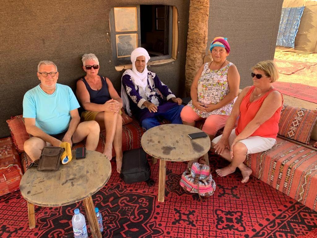 Camp Sahara Dunes Hotel M'Hamid Eksteriør billede