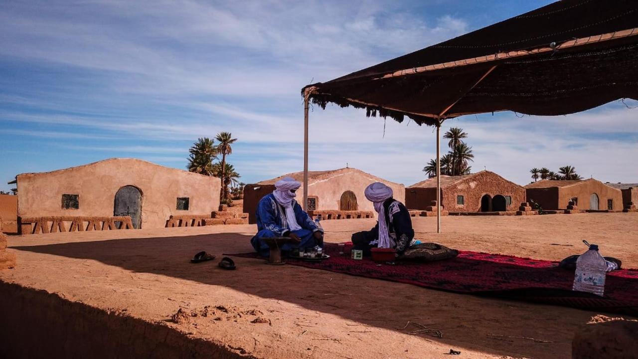 Camp Sahara Dunes Hotel M'Hamid Eksteriør billede