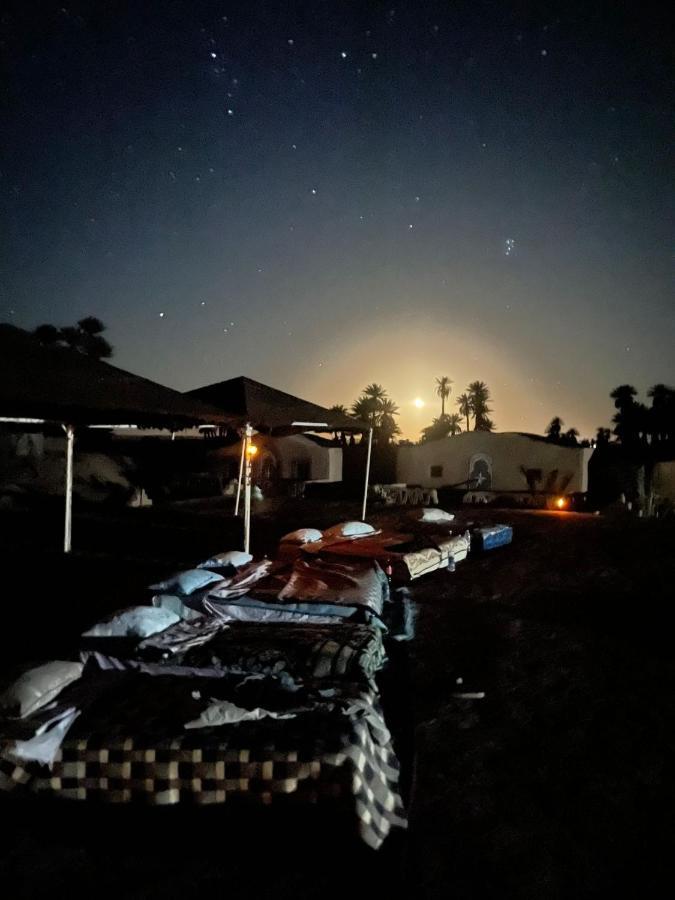 Camp Sahara Dunes Hotel M'Hamid Eksteriør billede
