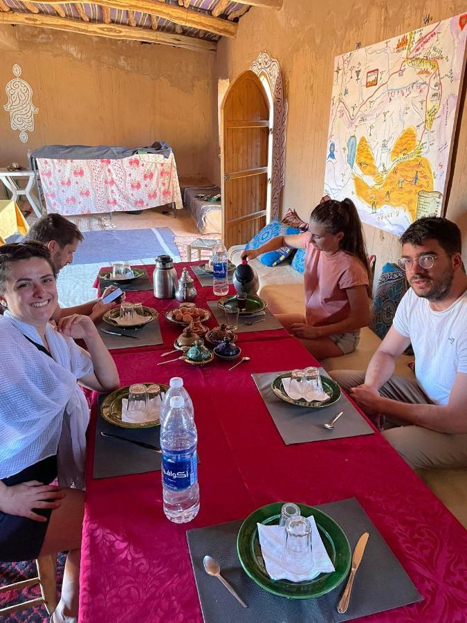 Camp Sahara Dunes Hotel M'Hamid Eksteriør billede