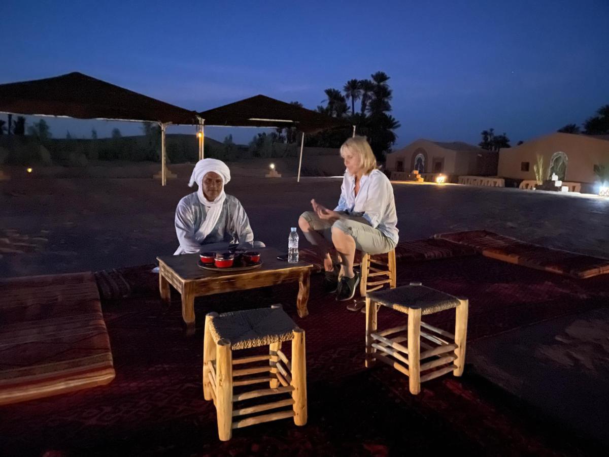 Camp Sahara Dunes Hotel M'Hamid Eksteriør billede