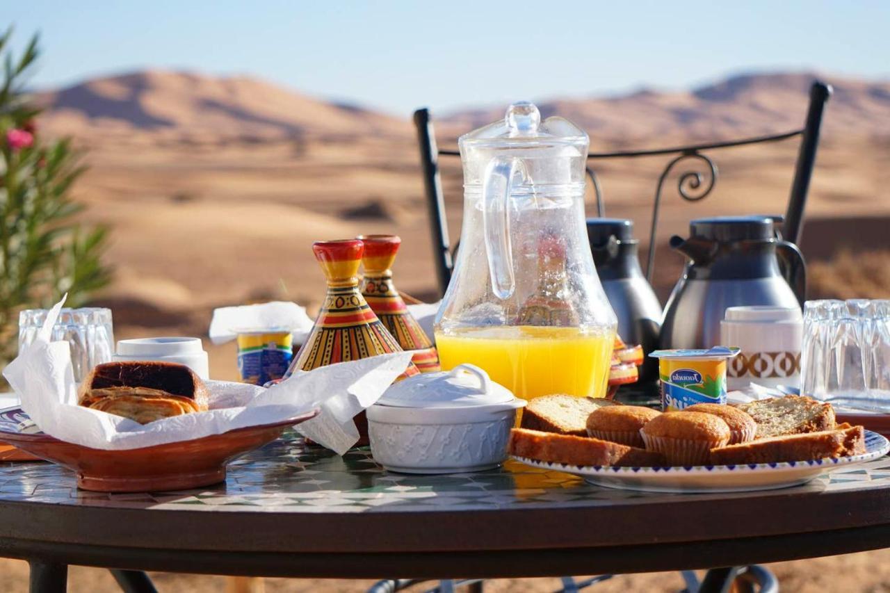 Camp Sahara Dunes Hotel M'Hamid Eksteriør billede